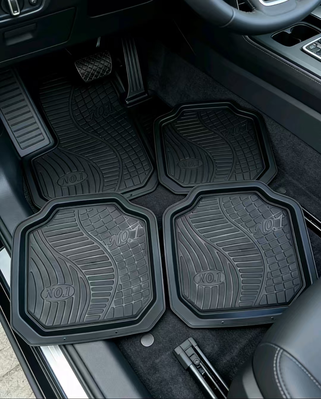 GL007 floor mat installed in a vehicle